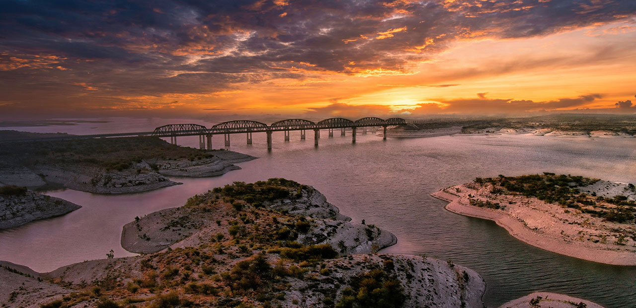 CLOSING SOUTHWEST TEXAS
